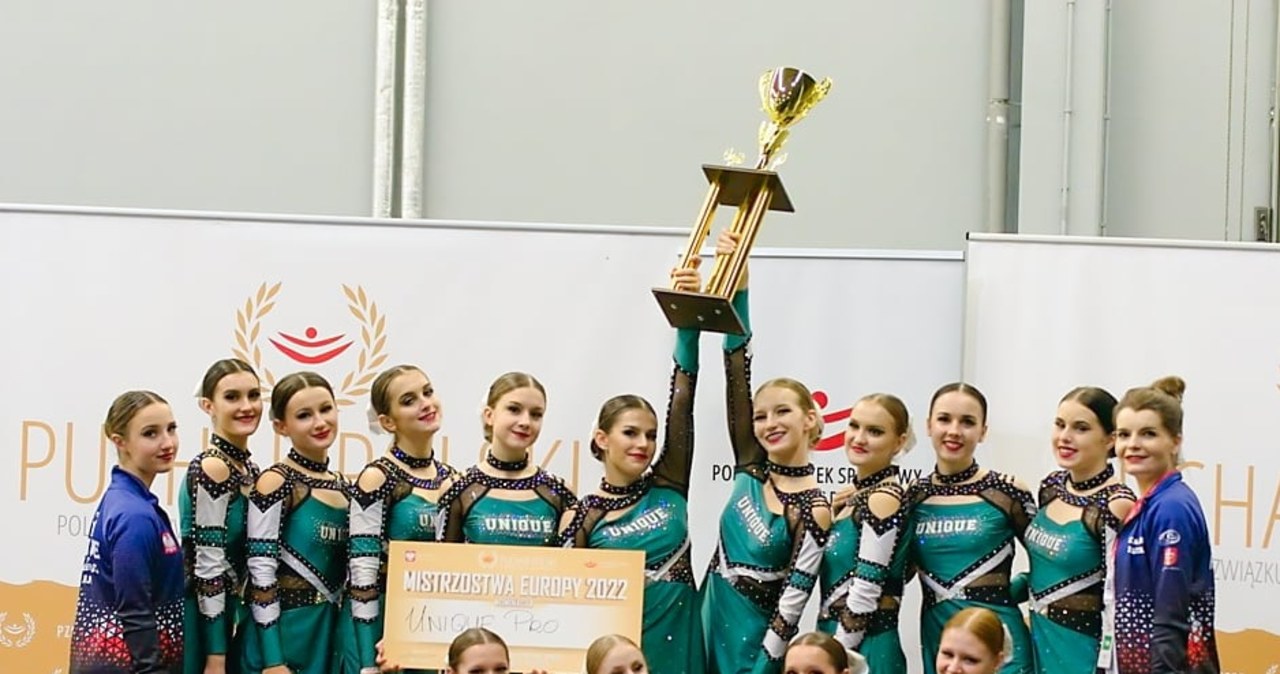 Cheerleaderki z zespołu Unique Pro