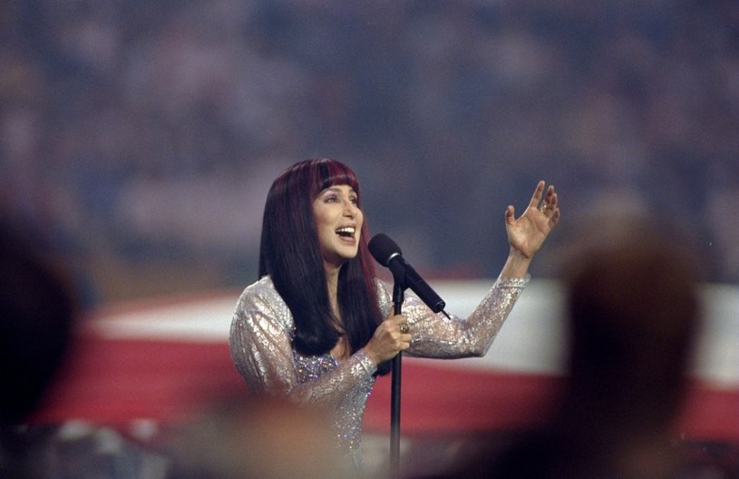 Cher nie przestaje zaskakiwać - wciąż gra koncerty i dużo trenuje /Getty Images