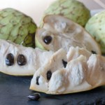 Cherimoya podbija świat. Budyniowy owoc uznano za najzdrowszy na świecie