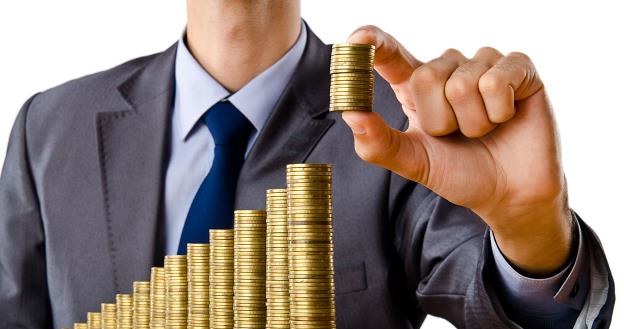 Chętnie wydajemy pieniądze na dobra konsumpcyjne i inwestujemy /&copy;123RF/PICSEL