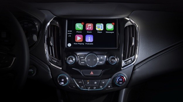 Chevrolet Cruze z obsługą Apple CarPlay /Chevrolet
