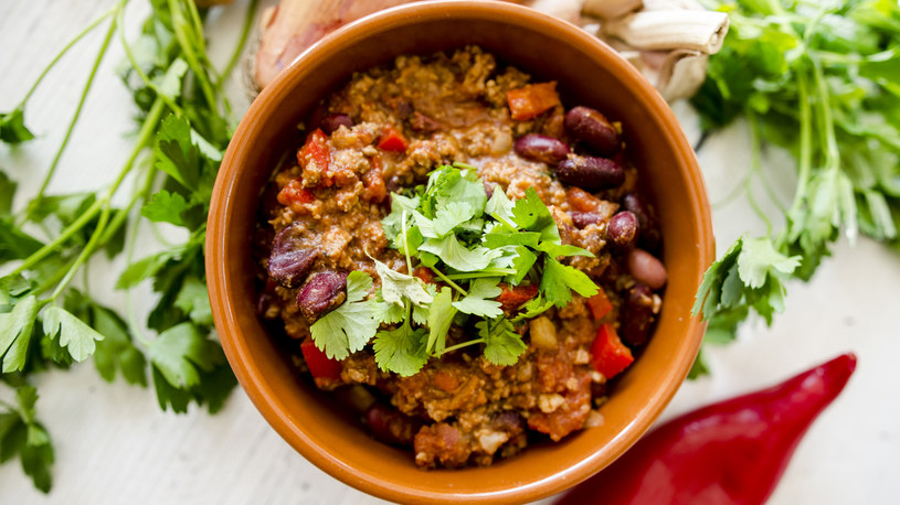 Chili con carne: pyszne, rozgrzewające jednogarnkowe /INTERIA.PL