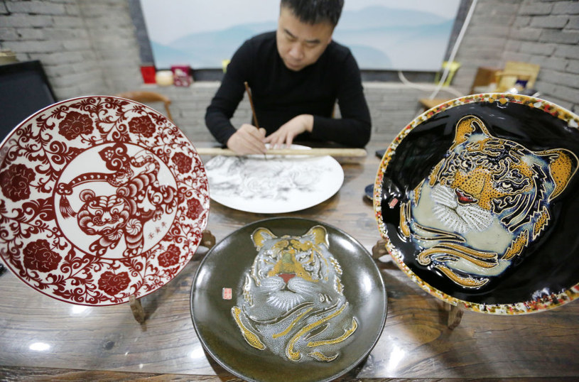 Chińczycy gromadzą przedmioty z podobizną tygrysa - zodiakalnego patrona roku 2022 / Future Publishing / Contributor /Getty Images