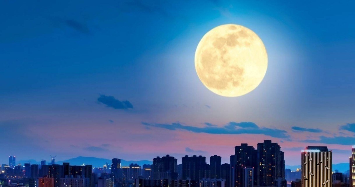Chińczycy umieszczą na ziemskiej orbicie sztuczny księżyc. Testy jeszcze w tym roku /Geekweek