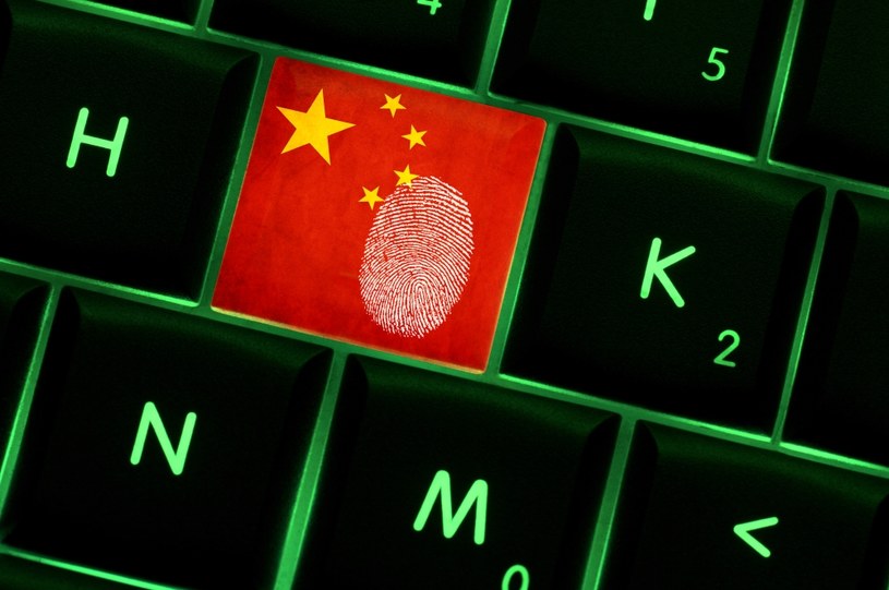 Chińczycy wprowadzają nowe przepisy odnośnie internetowych treści /123RF/PICSEL