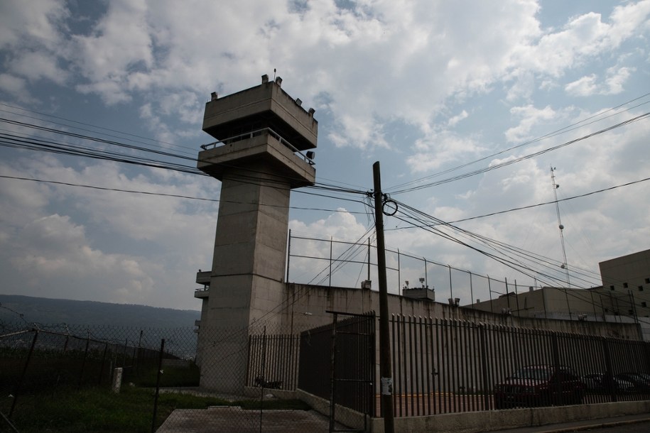 ​"Brat Wang", król fentanylu, aresztowany. Już raz się Amerykanom wymknął