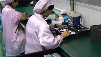 Chińscy giganci technologiczni po cichu ograniczają działalność w Rosji