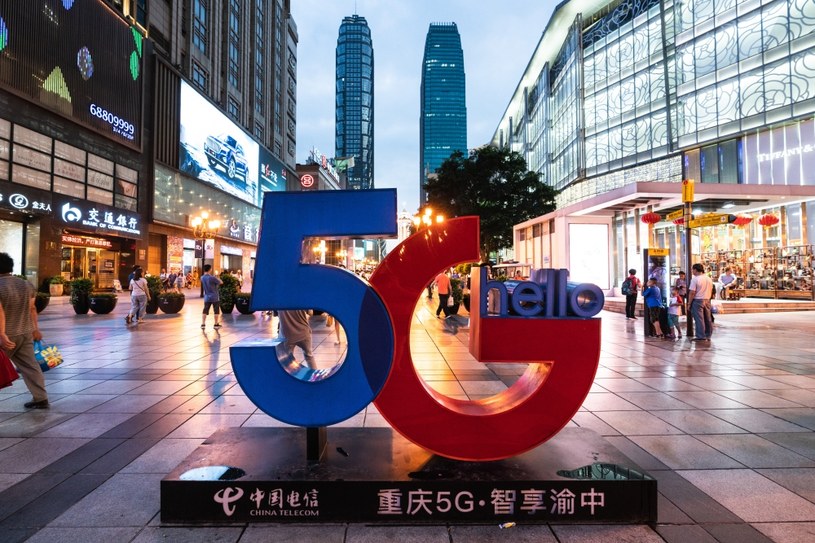 Chińscy operatorzy na budowę sieci 5G wydadzą łącznie 184 mld dolarów /123RF/PICSEL