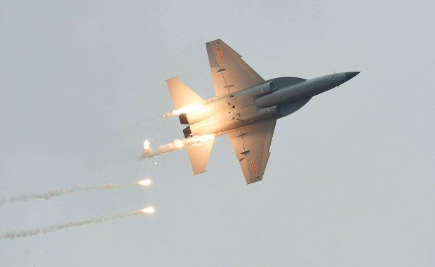 Chińska armia przeprowadziła "ćwiczenia uderzeniowe" wokół Tajwanu