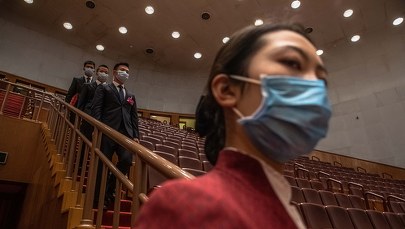 "Chińska batwoman" z Wuhanu ostrzega: SARS-2 to tylko wierzchołek góry lodowej