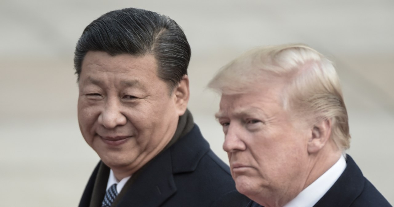 Chińska gospodarka wciąż pędzi, ale konflikt taryfowy z USA nie pomaga. na zdj. Xi Jinping i Donald Trump /AFP