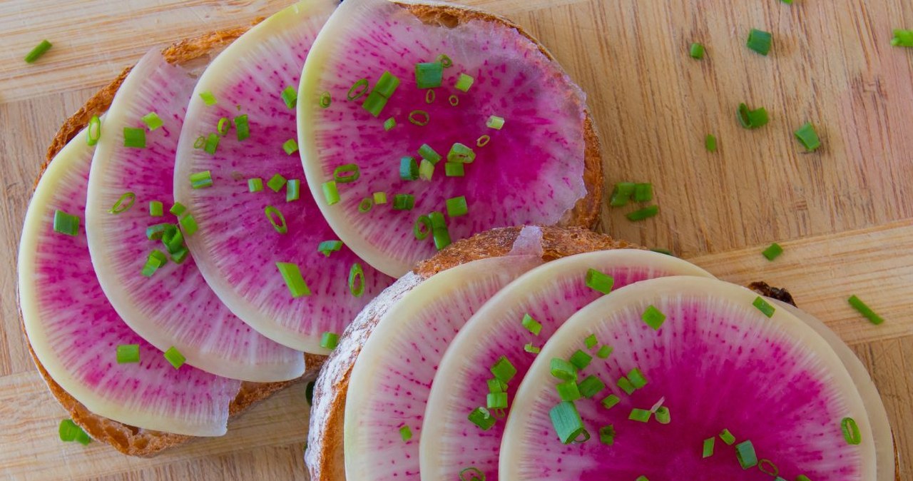 Chińska nazwa tego warzywa to „ShinRi-Mei”, co można przetłumaczyć jako "piękno w sercu" /Kelly van Dellen /Canva Pro