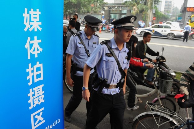 Chińska policja zatrzymała ponad 100 ludzi, w tym członków sekty Wschodnia Błyskawica /fot. Yongping Xu /PAP/EPA