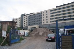 Chiński COVEC nie poradził sobie również z budową hotelu w Krakowie