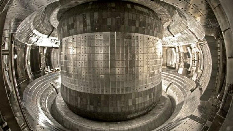 Chiński reaktor HL-2M. W teorii może wygenerować temperaturę kilkukrotnie wyższą niż Słońce /materiały prasowe