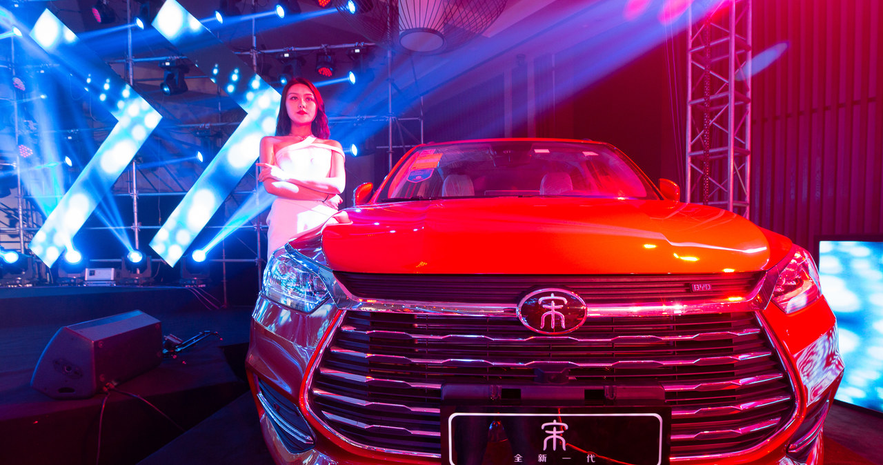 Chiński samochód elektryczny BYD New Song EV500 /TIAN YE / Imaginechina via AFP /AFP