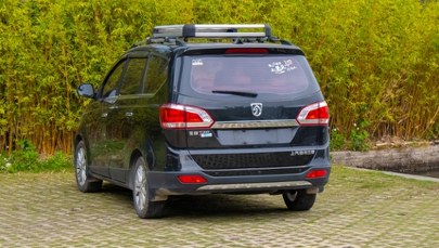 Chińskie samochody podbijają polski rynek. Prezes PZPM wyjaśnia rosnący popyt