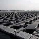Chiny budują największą na świecie pływającą farmę solarną