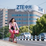Chiny: Firma ZTE wstrzymuje sprzedaż urządzeń po ogłoszeniu sankcji przez USA