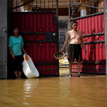 Chiny: Kolejna wielka ewakuacja z powodu ulew i powodzi