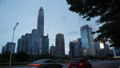 Chiny: Mężczyzna z tasakiem zaatakował klientów hipermarketu. Są ofiary