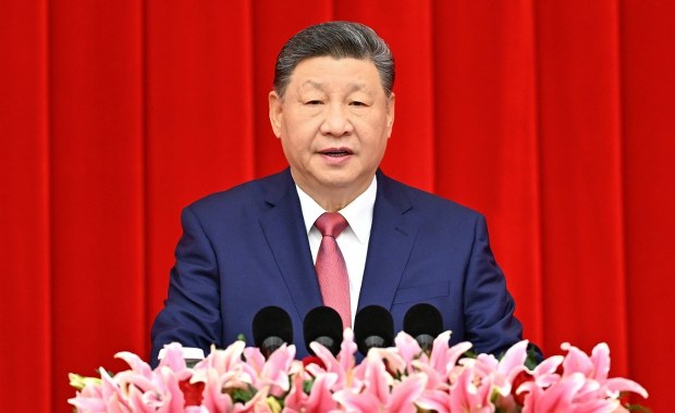 Chiny mrugają do Europy i pytają, czy naprawdę chce mieć USA za sojusznika