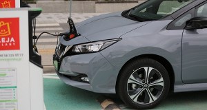 Chiny o postępie w rozmowach z UE. Chodzi o samochody elektryczne