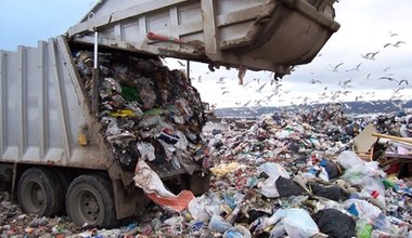 Chiny przestały być światowym śmieciarzem, a teraz to my utoniemy w odpadach