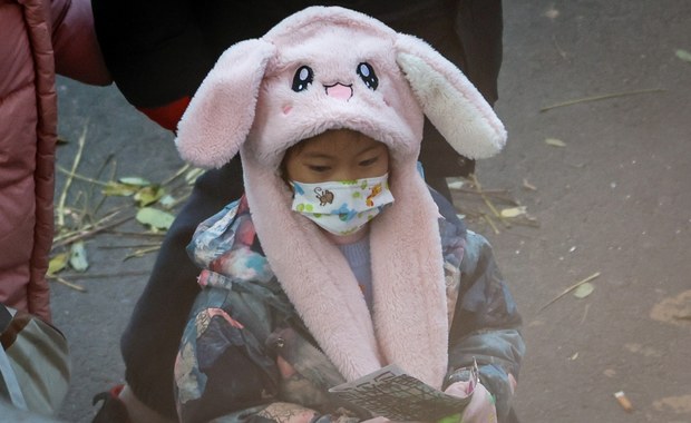 Chiny: Szpitale pełne dzieci z infekcjami płuc. Czy władze ukrywają epidemię?