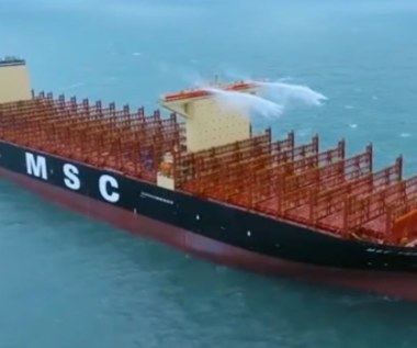 Chiny wyprodukowały największy kontenerowiec na świecie 