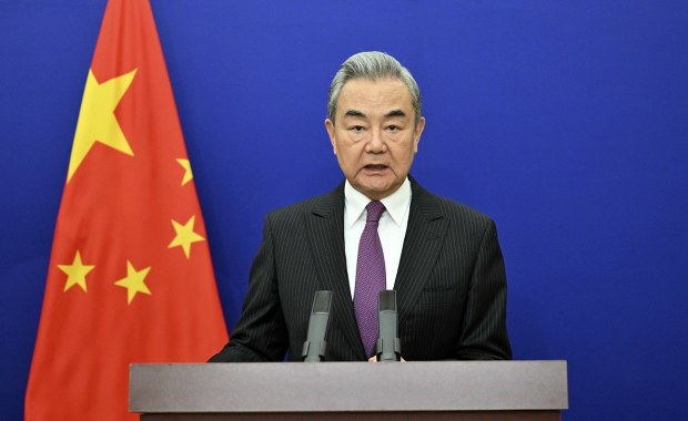 Chiny zabrały głos ws. konfliktu USA-Izrael-Iran. "Prawo dżungli"