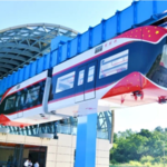 Chiny zaprezentowały pierwszy na świecie tego typu podwieszany pociąg. Czym wszystkich zachwycił?