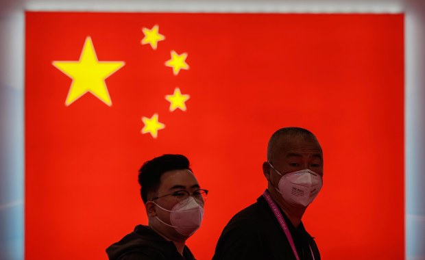 Chiny zaprzeczają spekulacjom. Nie złagodzą polityki "zero covid"