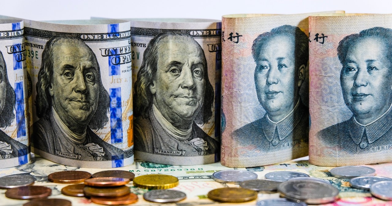 Chiny zmierzają w jednym kierunku, który zakłada detronizację dolara /123rf.com /123RF/PICSEL