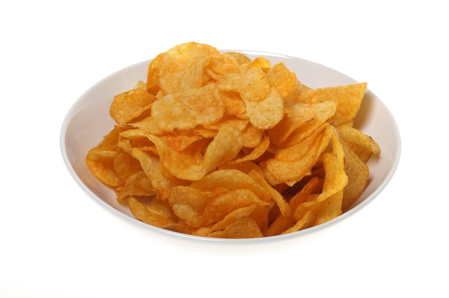 Chipsy idą na dietę. Na topie są bakalie /M. Stolt / CHROMORANGE /PAP/EPA