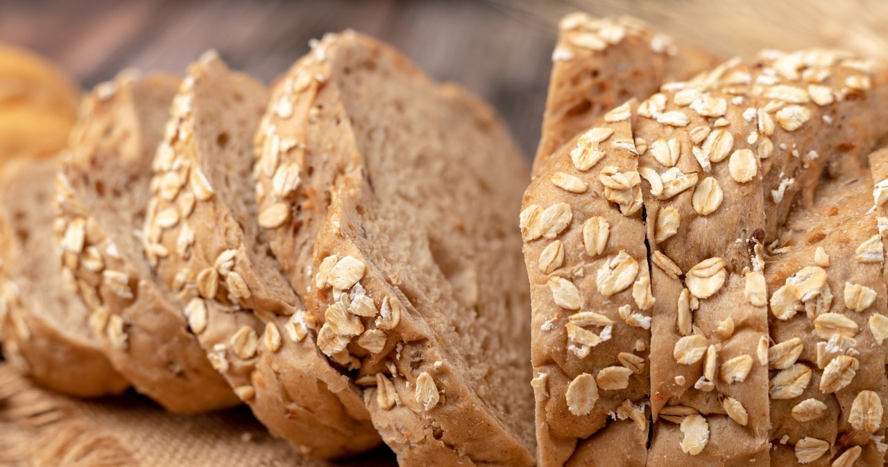 Chleb białkowy znacząco wspomoże odchudzanie. /123RF/PICSEL /123RF/PICSEL