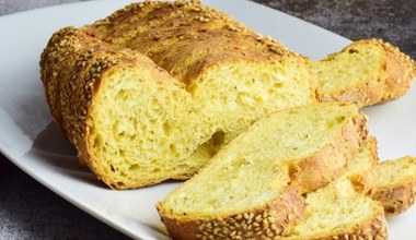 Chleb, który nie tuczy. Bez glutenu i  drożdży, a jego smak uzależnia