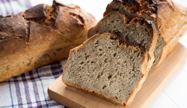 Chleb, który pomaga w odchudzaniu i obniża cholesterol. Zrób go w domu