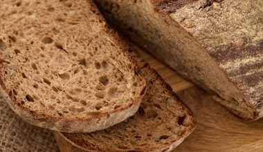 Chleb, o którym wspominano już w Biblii, a WHO nazwało najzdrowszym na świecie. Bez problemu zrobisz go w domu