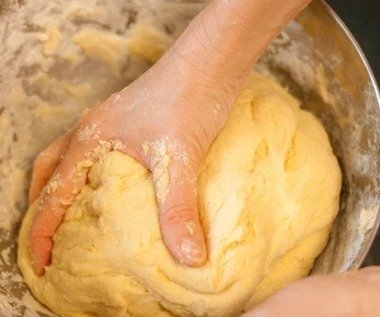 Chleb wychodzi delikatny jak chmurka i nie obciąża jelit. Jeden składnik zmienia wszystko