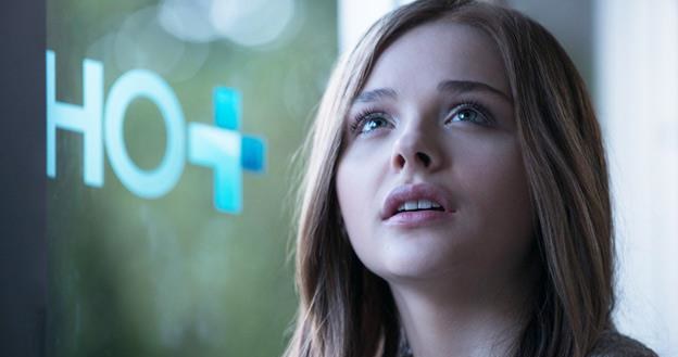 Chloë Grace Moretz w filmie "Zostań, jeśli kochasz" /materiały prasowe