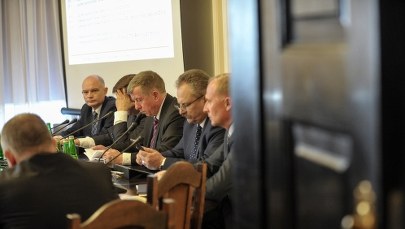 "Chłopaczku", "macha rękami", "idiota". Posłowie rozmawiali o zakupie samolotów dla VIP-ów