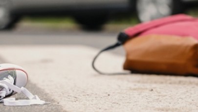 Chłopiec zawisł na ogrodzeniu - jest w ciężkim stanie