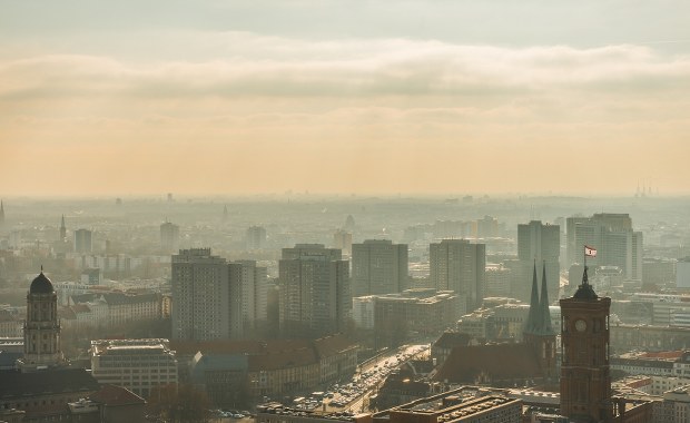 Chmura smogu z Polski nad Niemcami. Przekroczone normy WHO