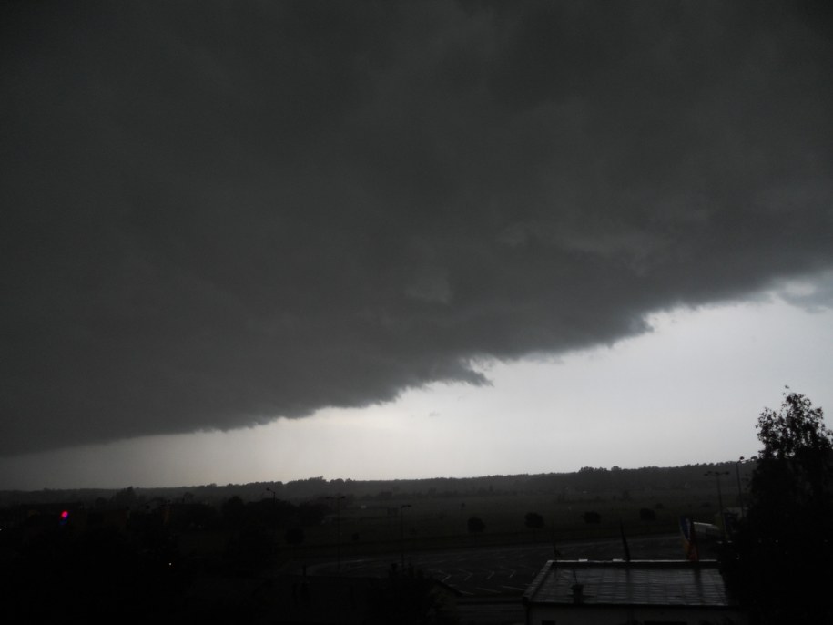 Chmury nad Dąbrową Górczniczą /Gorąca Linia /RMF FM