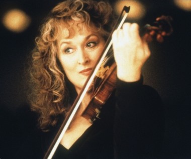 Choć kojarzony jest przede wszystkim z filmami grozy, Wes Craven próbował swoich sił także w innych gatunkach, chociażby w dramacie muzycznym "Koncert na 50 serc" (na zdjęciu, 1999) czy jako jeden z wielu reżyserów w nowelowym "Zakochanym Paryżu" (2005).