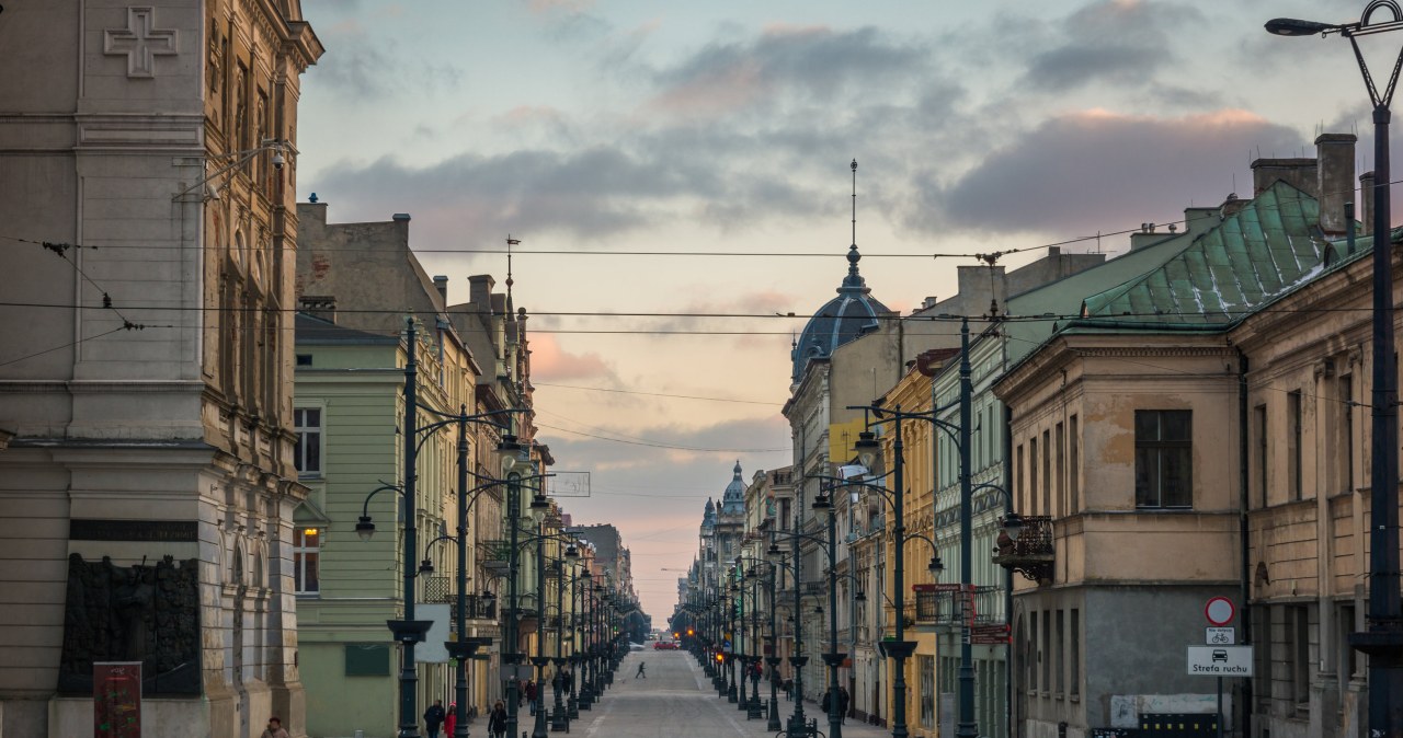 Choć liczba mieszkańców spada, Łódź nie traci ducha. /123RF/PICSEL