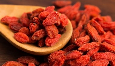 Choć w sklepie nie budzi zainteresowania, warto zjeść łyżkę dziennie. Pomagają na wzrok, wysoki cukier i ciśnienie