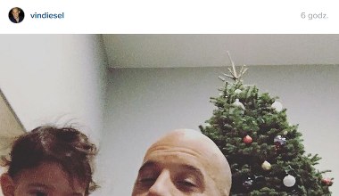 Choinki gwiazd! Zobacz, jak celebryci ozdobili swoje drzewka!