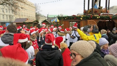 ​"Choinki pod choinkę" od RMF FM w Poznaniu! Od świtu byliśmy na Placu Wolności!